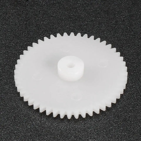20 Piece Plastic Gear Set For RC Cars And Robots, 40 Teeth Model 402A Reduction Worm Gears, single white gear close-up
