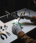 Magnetic Soldering Clamp With 2.16 Inch Jaw And 55 Lb Base, 360 Degree Rotation used for PCB electronics repair on desk