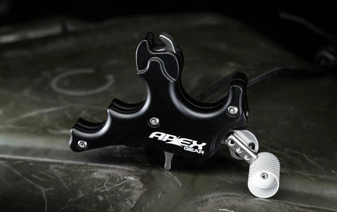 Surge 3 Finger Archery Release Aid With Grooved Finger Beds For Secure Grip, Thin Head And Jaw Cut Torque On The D Loop