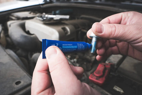 Applying Blue Medium Strength Threadlocker For Quick Vibration Control And Leakage Prevention Seals And Prevents Rust On Threads