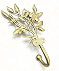 Vintage Flower Wall Hooks, Distressed Metal Coat Rack Set, detailed floral design wall hook, heavy-duty zinc alloy for entryway use.