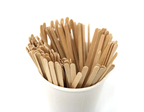1000-Count Birch Wood Coffee Stirrers, Biodegradable Disposable Stir Sticks With Round Ends, Eco Friendly BPA Free Swizzle Sticks in cup