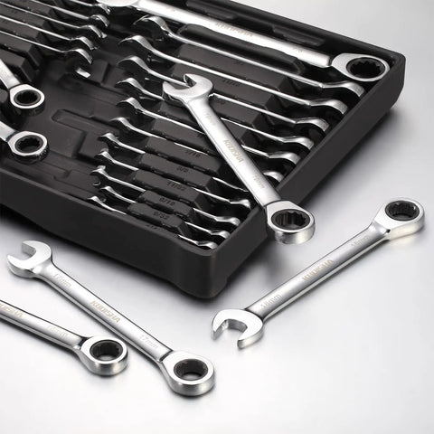 24 Piece Ratchet Wrench Set With 72-Tooth Ratcheting Wrenches, Metric And SAE Sizes, in organizer box, CR-V steel.