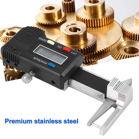 Stainless Steel Digital Caliper 0 To 25mm With 0.03mm Accuracy, 1.5V Battery, Smart Electronic Display, measuring brass gears.