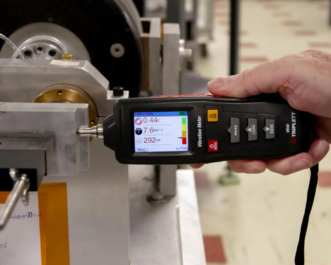 Vibration Meter And Datalogger With NIST Traceability Certificate For Acceleration Velocity And Displacement On The Spot Equipment Health Check And Maintenance With Fast Range Selection And Real World Vibration Readouts on machine