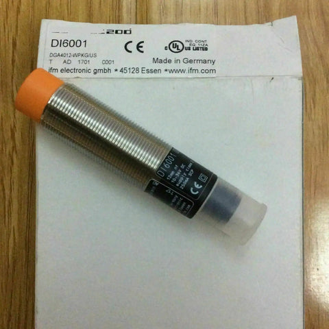 Compact Speed Monitor With Inductive Proximity Sensor For Industrial Automation PNP Rotational Sensing Device on box