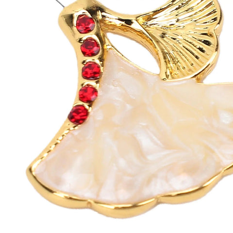 Ginkgo Leaf Needle Threader Metal Quick Threading Tool For Sewing And Knitting, close-up red stones, gold metal