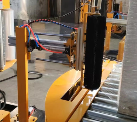 Fully Automatic Pallet Stretch Wrapper With Conveyor Line Setup Industrial Stretch Film Wrapping Machine Heavy Duty Turntable For Quick End Of Line Packaging Moves That Runs Smooth And Handles Freight Like A Champ