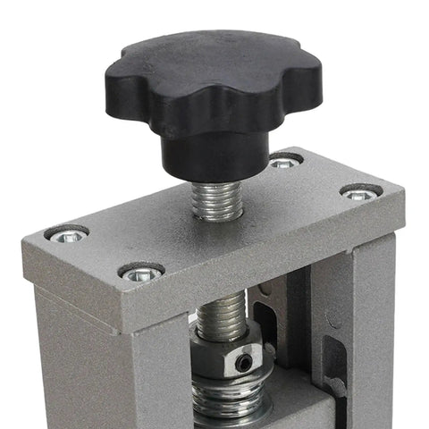 Close-up of Eujgoov Electric Wire Stripper For Aluminum Alloy Cables 1-25Mm hand crank mechanism for easy operation.