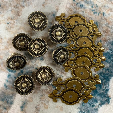Gold Brass Cabinet Knobs Set Dope Retro Mushroom Drawer Pulls With Backplates Boss Dresser Handles For Kitchen Cabinets Cupboards Wardrobes Easy Install 8 Pack Classic Charm, brass finish, 74x32x27mm