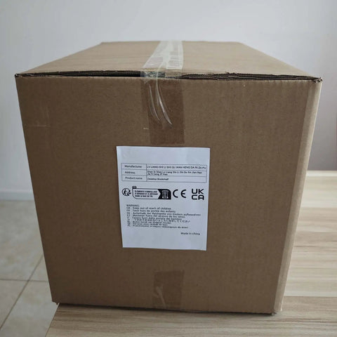 Cardboard box with label containing Heavy Duty Cargo Net For Trucks And Pallets Flat Nylon Webbing Sling Hoist Net details