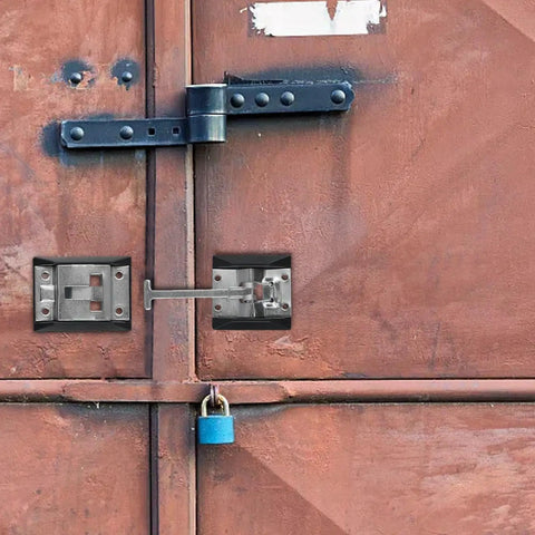 Heavy Duty Caravan Door Retaining Latch With Stainless Steel Spring Hook And Catch Plate on rusted door