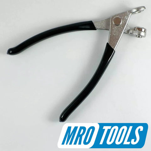 All In One Cleco Fasteners Kit With 50 3/32 Clecos Cleco Pliers 5 Side Grip Clamps 3/4x1/2 5 Side Grip Clamps 3/4x1 Carry Bag For Auto Body Repair And Automotive Panel Work Made In USA showing metal pliers