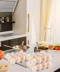 Eco Friendly Plastic Egg Cartons 12 Egg Capacity 3x4 Grids Bulk With Transparent Lid Recycled Plastic Durable Egg Holders in kitchen