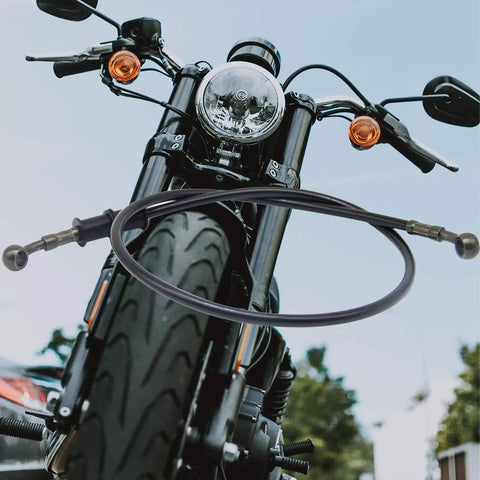 Braided Stainless Steel Brake Hose For Motorcycles And Dirt Bikes, Flexible 120cm Clutch Line on motorcycle front view