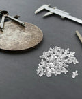 Aluminum Blind Rivets Kit 200 Pcs Heavy Duty High Strength expanding rivets with dome and countersunk heads on a table