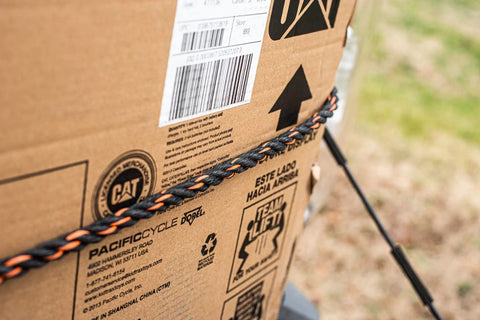 Heavy Duty Truck Rope For Cargo Securement And Tie Downs With Twisted 3 Strand Polypropylene Black With Orange Tracer securing box