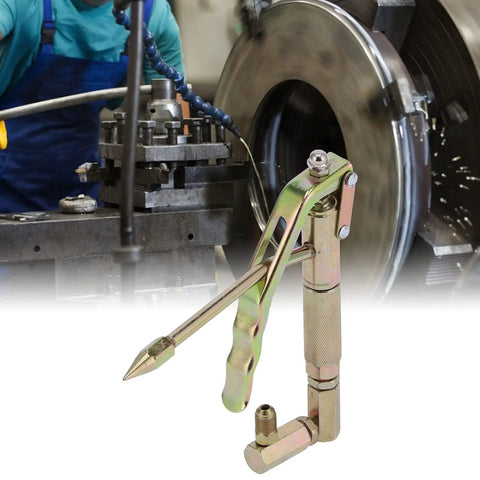 Pneumatic Grease Gun With 360 Degree Rotation And High Pressure Lubrication Capability on industrial machine