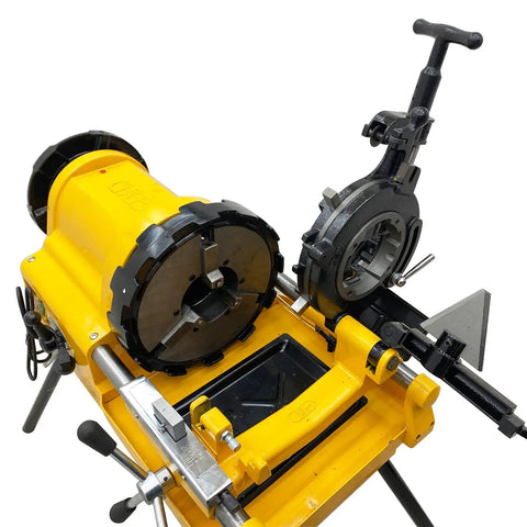 Heavy Duty Electric Pipe Threader Machine With Npt And Bspt Dies For Half To Four Inch Pipe 750 Watt 220v Motor top view with chuck and cutting tool