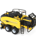 1/32 Scale New Holland Big Baler 340 Plus Diecast Model With Six Square Bales Free Rolling Wheels Raiseable Chute Realistic Detailing