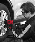 Mechanic uses CP7741 Half Inch Air Impact Wrench With Twin Hammer Power For Auto Repair And Shop Pistol Grip Design Ultra Fast 10000 RPM