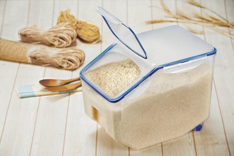 Heavy Duty Bulk Food Storage Containers With Smooth Rolling Wheels And Snap Tight Lids, 50 Cup dry food bin with rice inside.