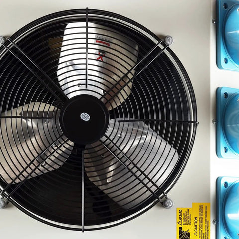 Fan and duct in Indoor Outdoor Triple Duct Mobile Spot Cooler 22,184 BTU Industrial Grade With Oscillating Function R410A