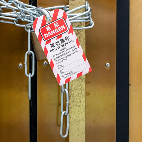 5 Piece Lockout Tag Kit for Equipment Repair PVC Safety Warning Tags No Fuss Do Not Operate Easy to Use Durable Industrial Kit