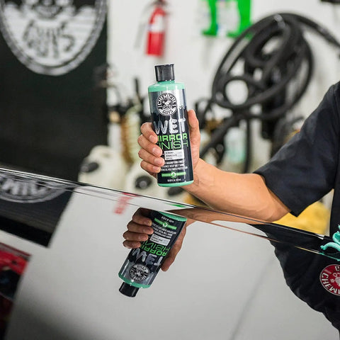 Wet Mirror Finish High Gloss Car Glaze For Clear Coat 16 Oz Delivers Deep Reflective Shine With Showroom Ready Look And Slick Gloss Boosting Polymers For Cars Trucks And Motorcycles, 16 oz bottle on car panel