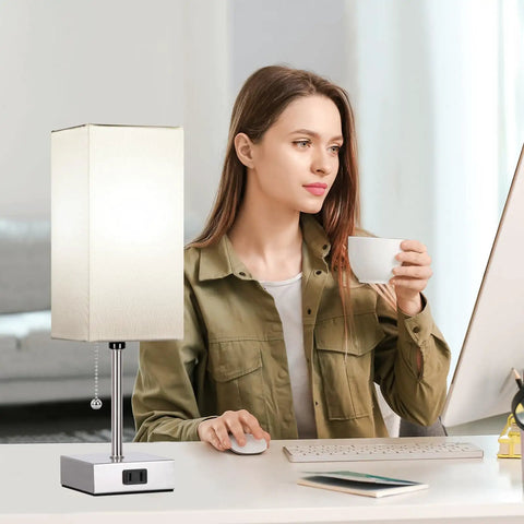 Touch Control Bedside Lamp With Dope 3 Way Dimmable Lighting USB Ports And AC Outlet Modern Nightstand Lamp in home setting
