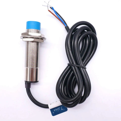 Capacitance Proximity Sensor Switch 1 To 10 mm Adjustable Sensing Distance NPN Normally Open M18 3 Wire DC 6 To 36V 300mA