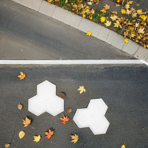 Maple Leaf Concrete Brick Mold Set 2 Pieces Reusable Stepping Stone Paver for Garden Patio Lawn Walkway DIY Outdoor Hardscaping