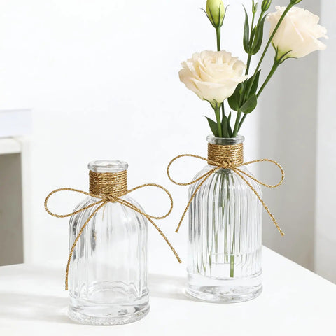 Decorative Metallic Bakers String Gold Twine 110 Yards 1.5mm Inelastic Glitter String tied on glass vases with flowers