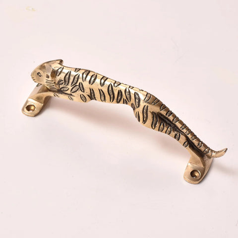 Vintage Style Interior Door Pull Handle 1 Piece in Antique Brass and Gold Finish Rust-Resistant Cabinet Pull