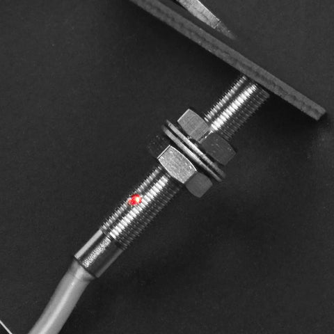 Inductive Proximity Sensor Shield Type LJ5A3 1mm Sensing Distance NPN Normally Open 3-Wire, 10-30V DC, mounted view