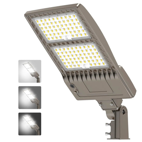 Beefy 400W LED Parking Lot Light With 60,000 Lumens IP65 DLC UL Listed Stadium Flood Beam 5000K mounted on an outdoor slip fitter pole