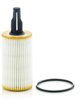 Car Oil Filter Cartridge HU 7025 Z Replacement For Mercedes Benz C43 AMG, GLC43 AMG, and S63 AMG with sealing ring, high performance filter.