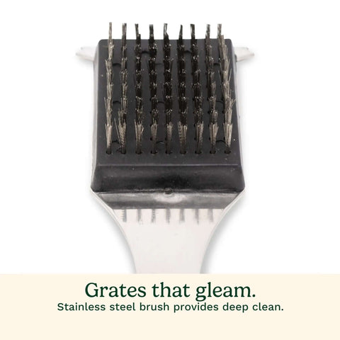 Close-up of a stainless steel brush head for 16.5-Inch Long Handle Stainless Steel Grill Cleaner Brush And Scraper For BBQ Griddle.
