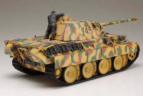 1:35 Scale Panzer Panther Ausf. D Military Vehicle Model Kit With Commander Torso And Crew Figures, Three Battle Markings