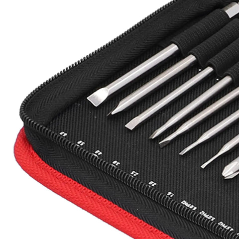 Top Notch 30 Piece Magnetic Screwdriver Bit Set With Storage Box Featuring Durable S2 Steel Star Cross And Square Bits Perfect For Electric Drills And Precision DIY Projects At Home Or In The Garage, close-up bits in case