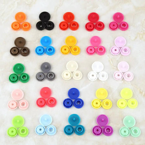 Snap Fastener Tool Kit With 350-Piece Resin Buttons And Press Pliers Set For Clothing Diapers Bibs And Crafts: assorted resin snap buttons