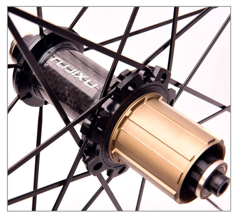Close-up of carbon fiber hub on 700C Road Bike Wheelset With 30mm Aluminum Rim, Quick Release Front 100mm Rear 130mm, V Brake