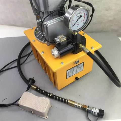 Heavy Duty 750W 110V Electric Hydraulic Pump With 7L Tank And Single Acting Pedal Solenoid Valve Control Kicking Up To Ten Thousand Psi For Solid Daily Grind And Shop Lifts Black