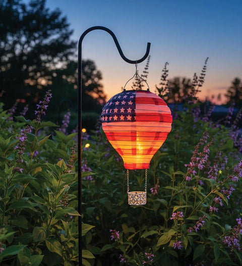 Patriotic Pop-Up Hot Air Balloon Solar Lantern With LED Light Weather-Resistant Metal And Polyester Outdoor Decor For Patio