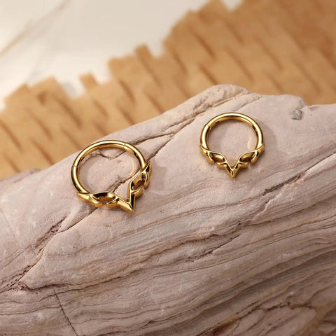 Gold Blade Wings V Shape Septum Ring 16G 1.2mm Stainless Steel Nose Hoop 8mm Daith Helix Tragus Rook Conch Cartilage Earring For Women Dope Everyday Accessory