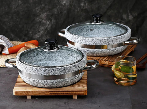 Induction Base Granite Stone Bowl With Glass Lid And Wood Base Heavy Duty Thick Stone Pot For Bibimbap And Soups on table