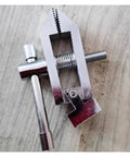 Push-Pull Force Gauge Test Bench Clamp For 0-18MM Range, 1000N Max Load, Lightweight 240G Portable Tension Chuck, DIY Tools Setup, Pro Grade Mini Bench Fixture HJJ-016 Compatible, Versatile Grip For Repeated Testing, Accurate Reading, Durable Alloy on wood surface