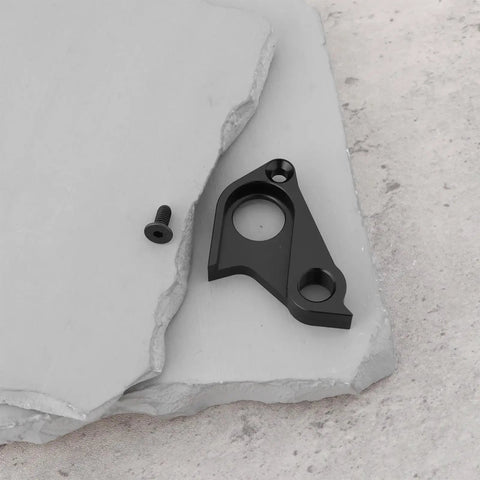 Derailleur Hanger GP0252-01 EP0920-01 direct replacement for Canyon Aeroad CF SL Disc, black aluminum part on stone