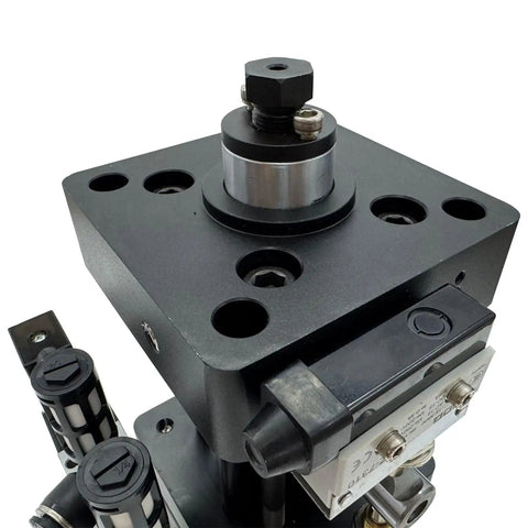 Beefed Up 3000Kg Pneumatic Boosting Cylinder For CNC Clamping And Workpiece Holding 15mm Stroke 3.5T boost cylinder with mounting holes