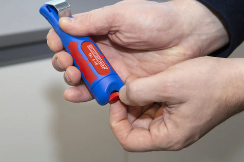 Cable Stripper No 4-16 Multi Tool With Adjustable Cutting Depth For All Round Cables From 4 To 16 mm Diameter, Precision Stripping Knife For Damp Proof Cables NYM And More, Rugged Pro Grade Tool Built For Pros And DIYers, Your Go To Cable Work Companion